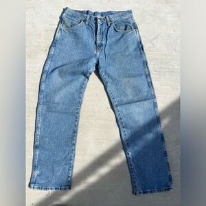 Men’s wrangler rustler jeans